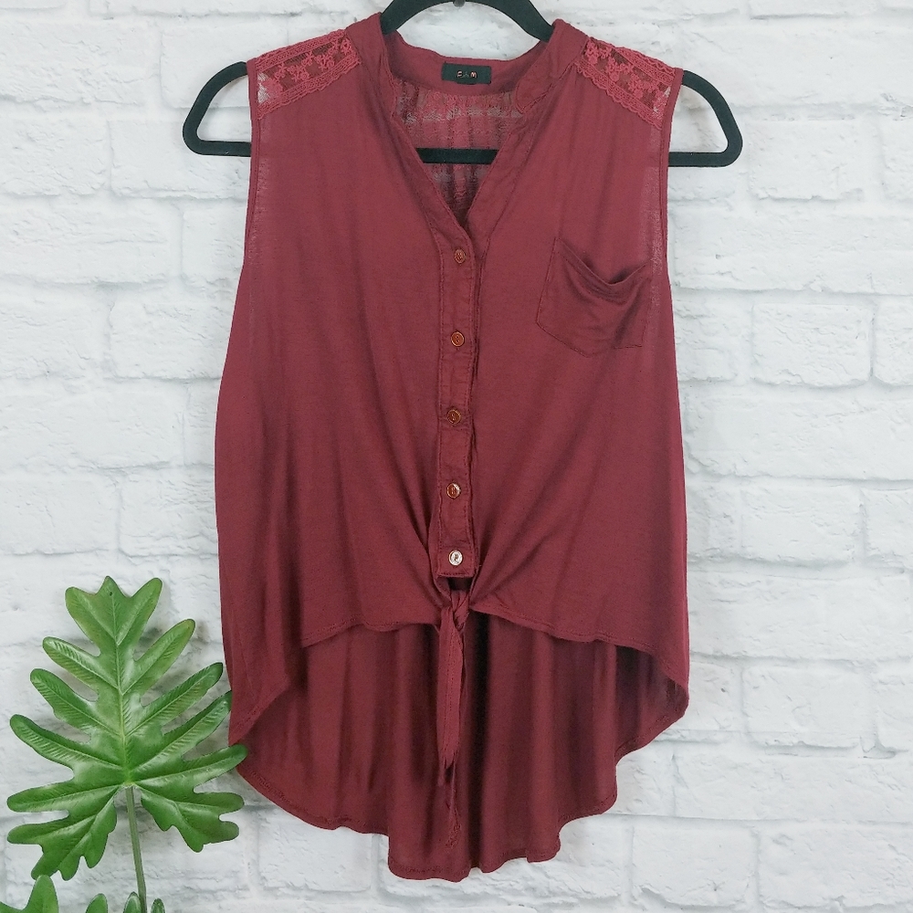 E & M Sleeveless Button Up Tie Waist Top Medium